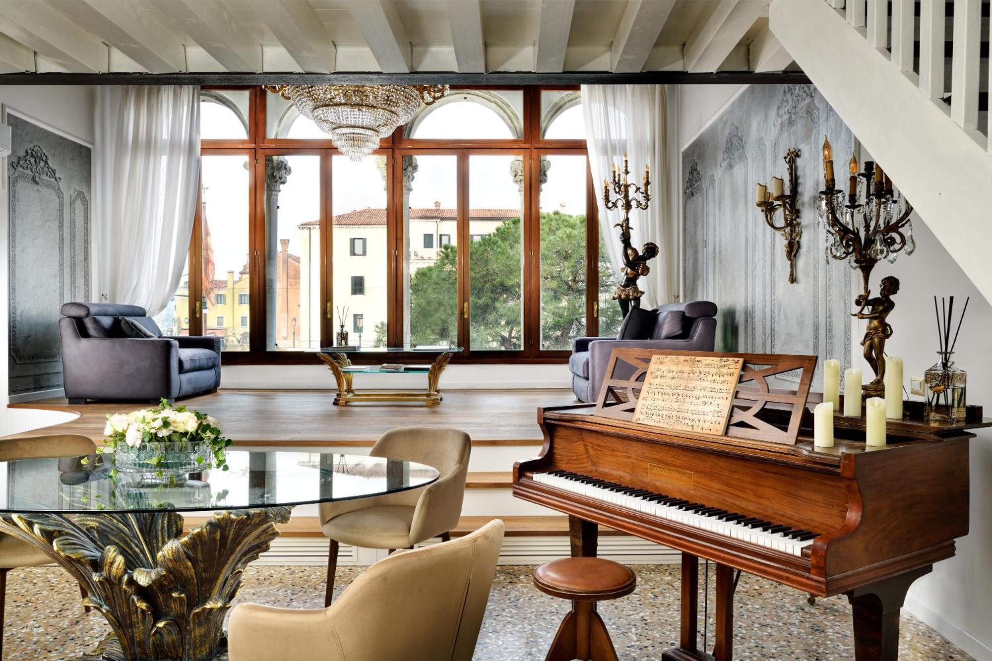 Swan Dolcevita Prestige Stay - Canal View & Exclusive Experience Venezia Esterno foto