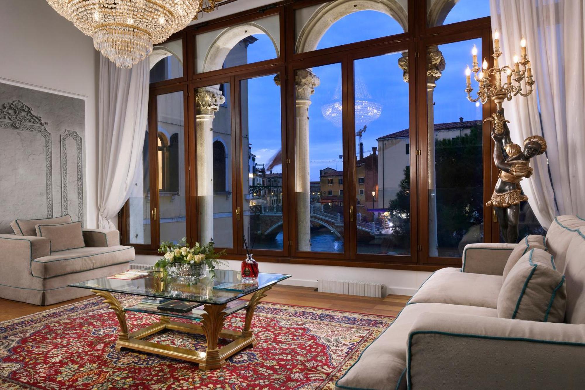Swan Dolcevita Prestige Stay - Canal View & Exclusive Experience Venezia Esterno foto
