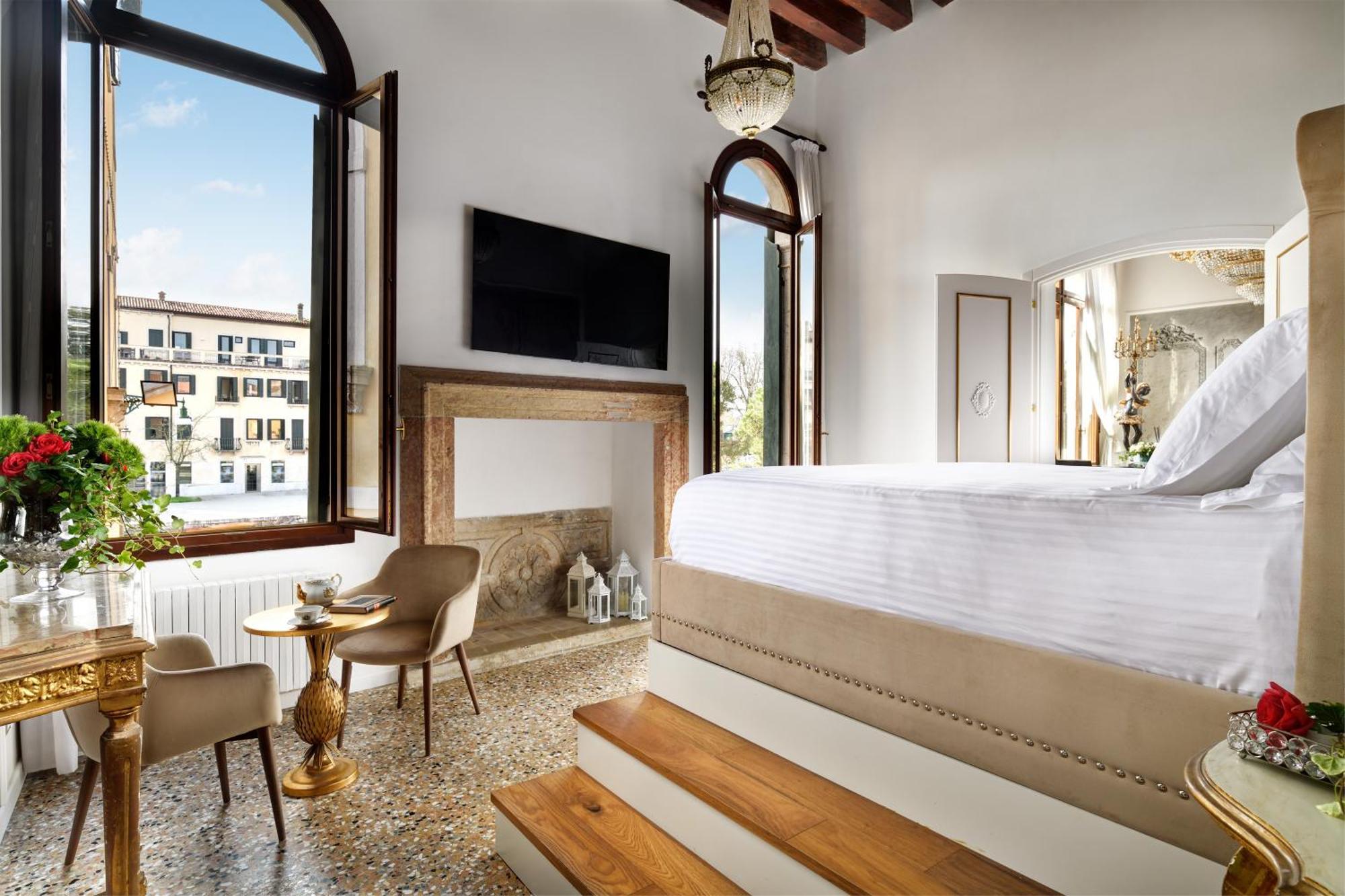 Swan Dolcevita Prestige Stay - Canal View & Exclusive Experience Venezia Esterno foto